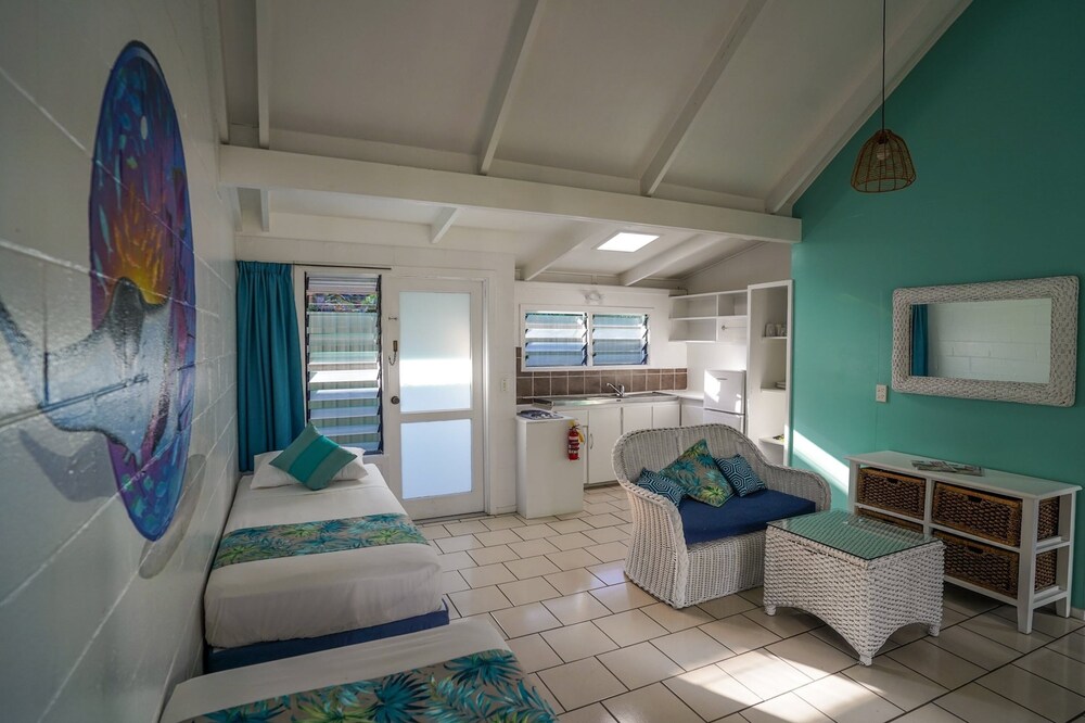 

Roma - Rarotonga - The Black Pearl Beach Side Apartments