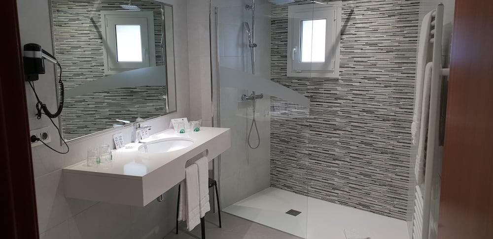 

Torino - La Massana - Hotel Les 7 Claus
