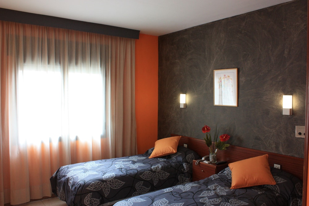 

Napoli - Anyós - Hotel Les 7 Claus