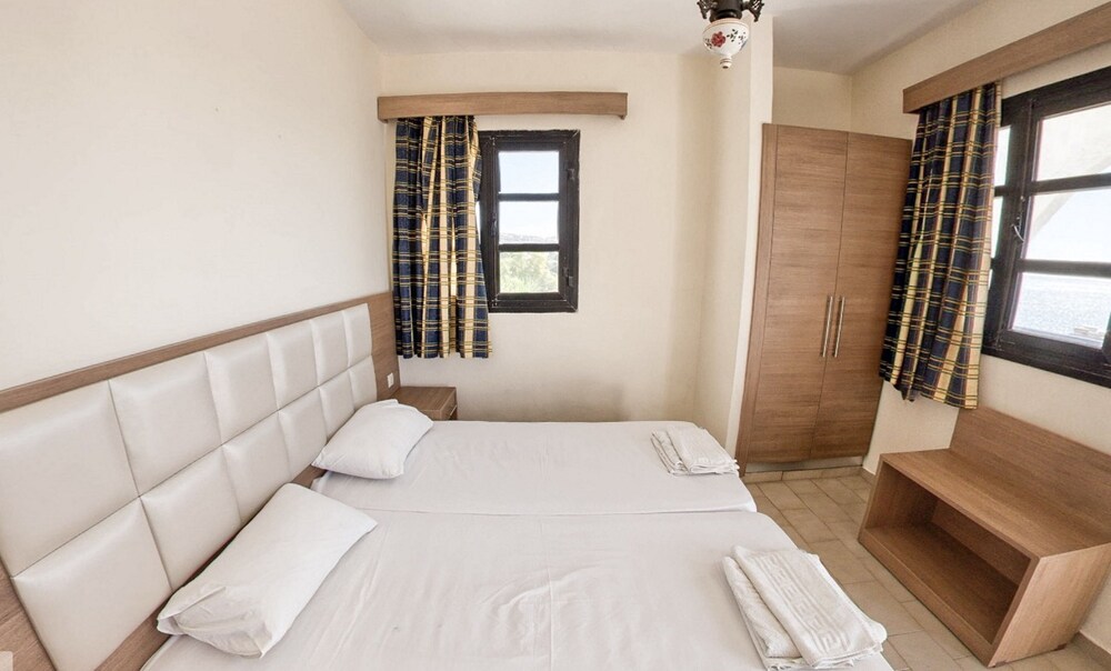 

Napoli - Kiotari - Coralli Apartments