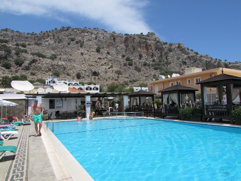 

Palermo - Pefkos - Coralli Apartments
