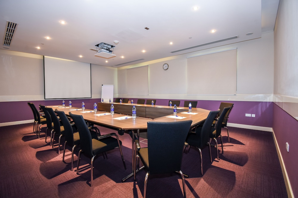 

Catania - Dubai - Premier Inn Dubai Investments Park