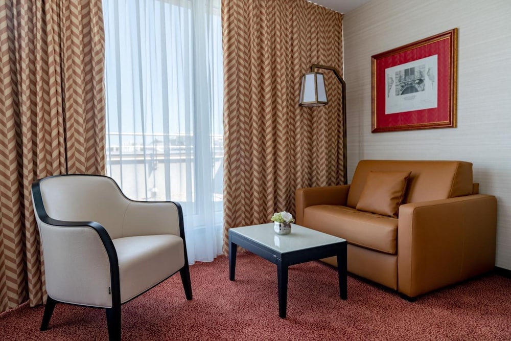 

Roma - Meyrin - Nash Suites Airport Hotel