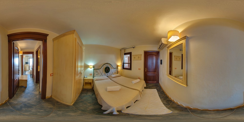 

Napoli - Dorgali - Hotel Ristorante La Conchiglia