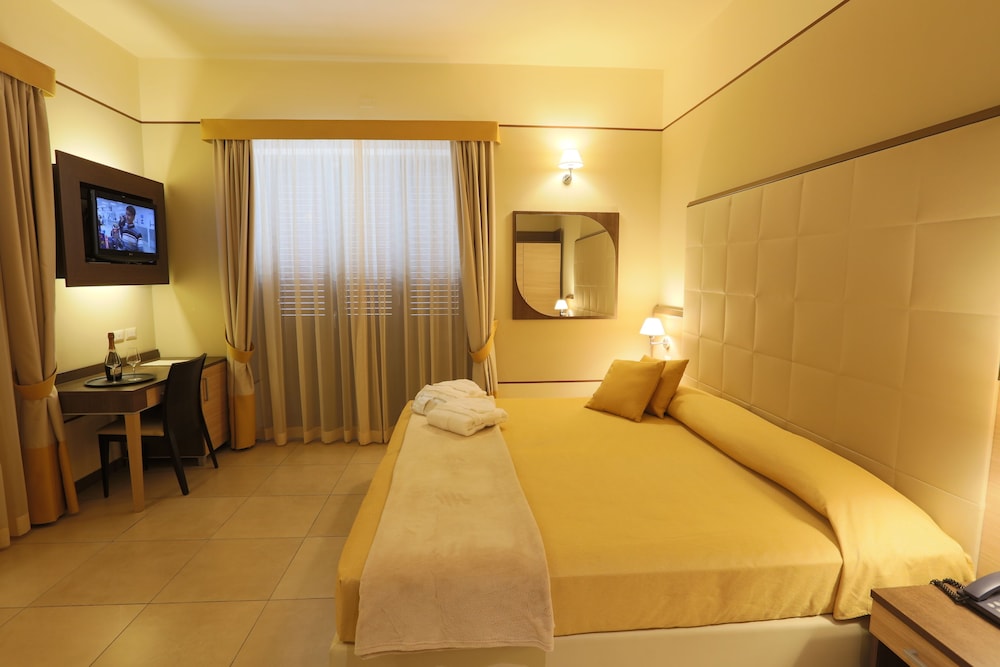 

Milano - Milazzo - Hotel Milazzo