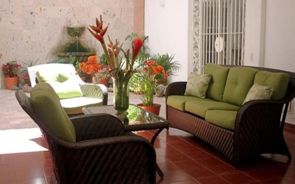 

Bologna - Messico - Costa del Pacifico - Suites Plaza del Rio - Family Hotel Malecón Centro