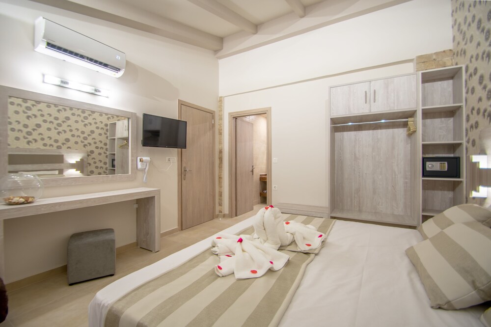 

Verona - Lithakia - Paradise Apartments