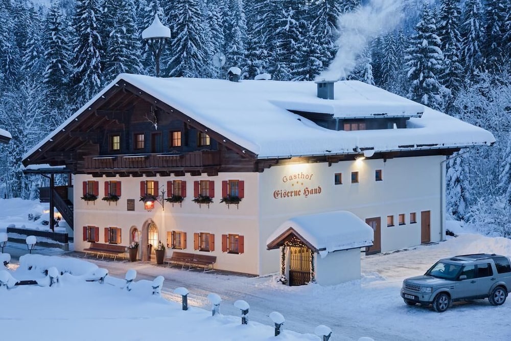 

Napoli - Saalbach - Gasthof Eiserne Hand