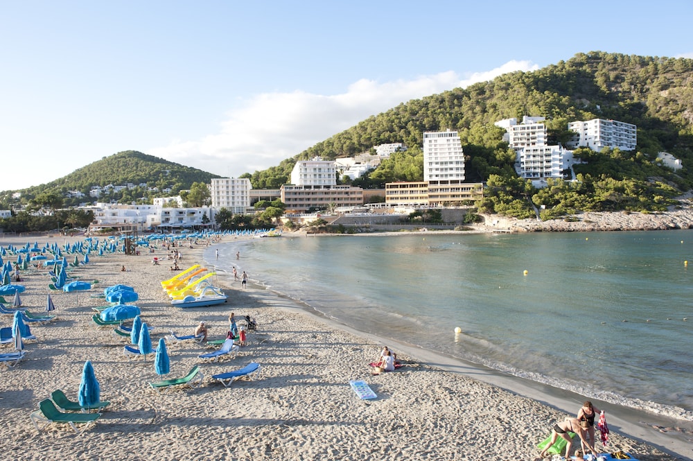 

Cagliari - Ibiza città, Ibiza - Hotel El Pinar