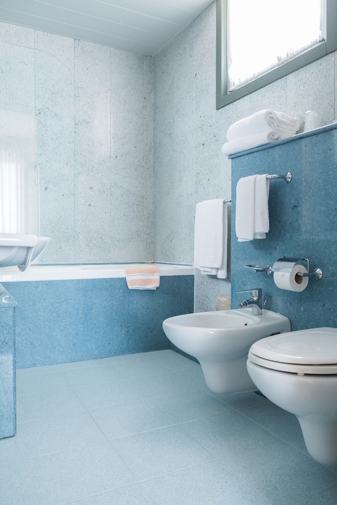 

Napoli - Busto Arsizio - Jet Hotel, Sure Hotel Collection by Best Western