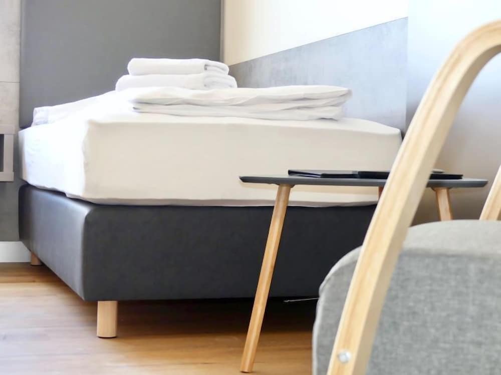 

Roma - Groß-Enzersdorf - Reinisch Just Rooms