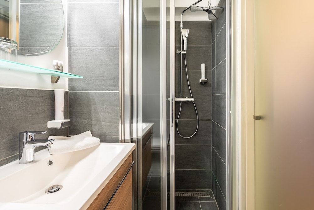 

Roma - Fischamend Dorf - Reinisch Just Rooms