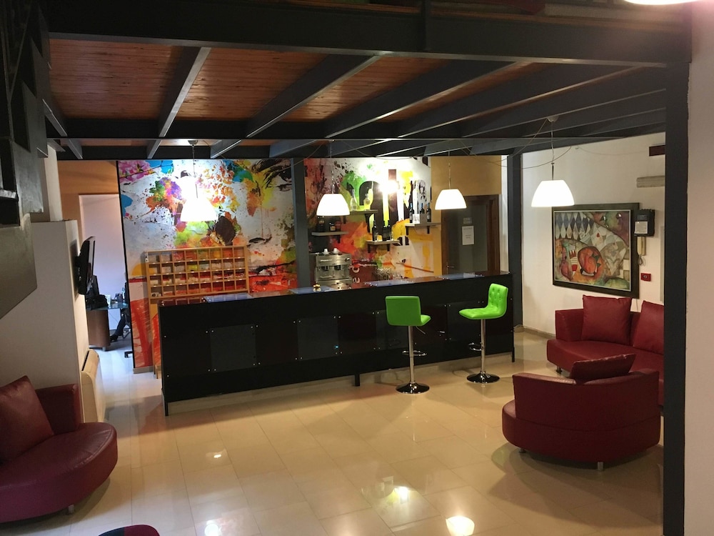 

Milano - Arenella - Hotel Centrale