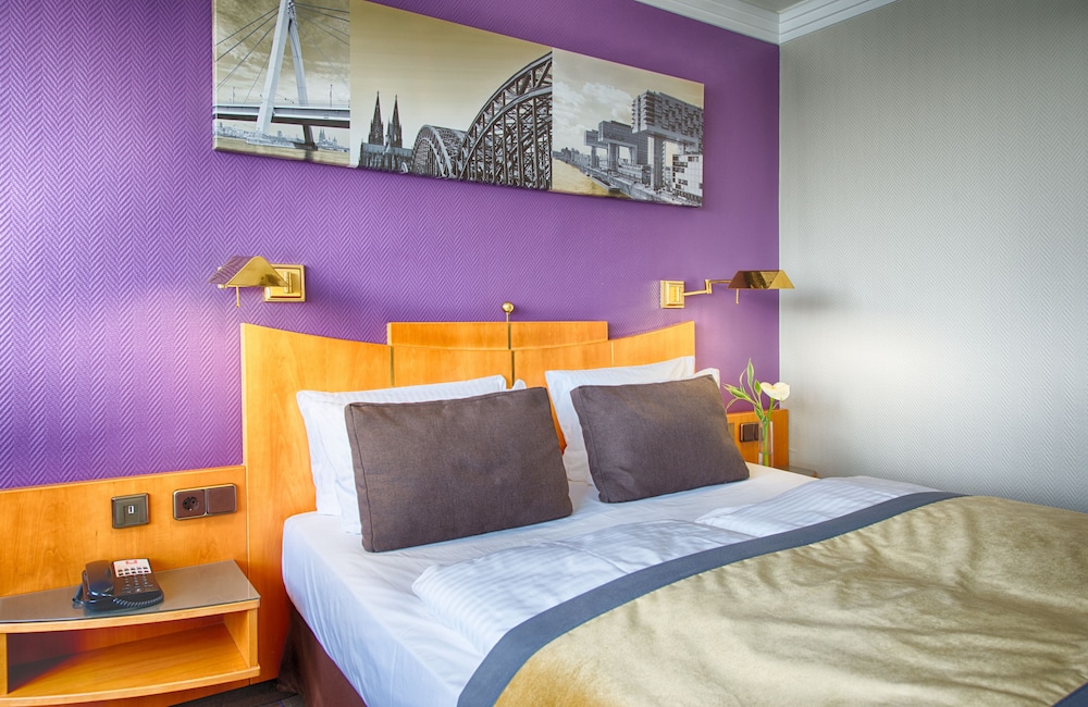 

Milano - Hürth - Leonardo Royal Hotel Köln - Am Stadtwald