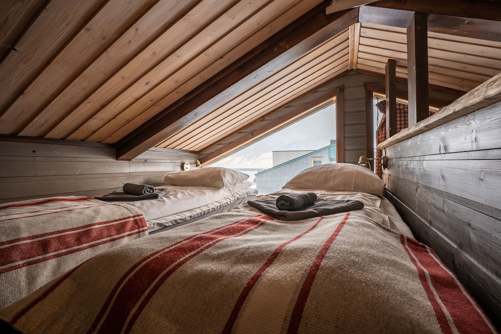 

Milano - Longyearbyen - Basecamp Hotel