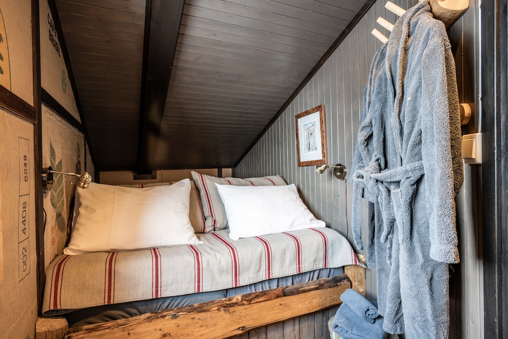 

Roma - Longyearbyen - Basecamp Hotel