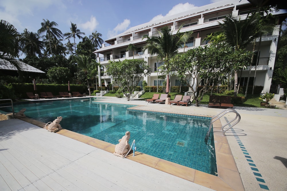

Milano - Laem Set Beach - Koh Samui - Lamai Buri Resort