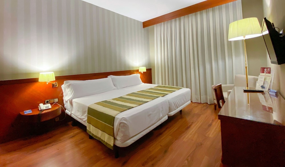 

Roma - Cuenca - Hotel Torremangana