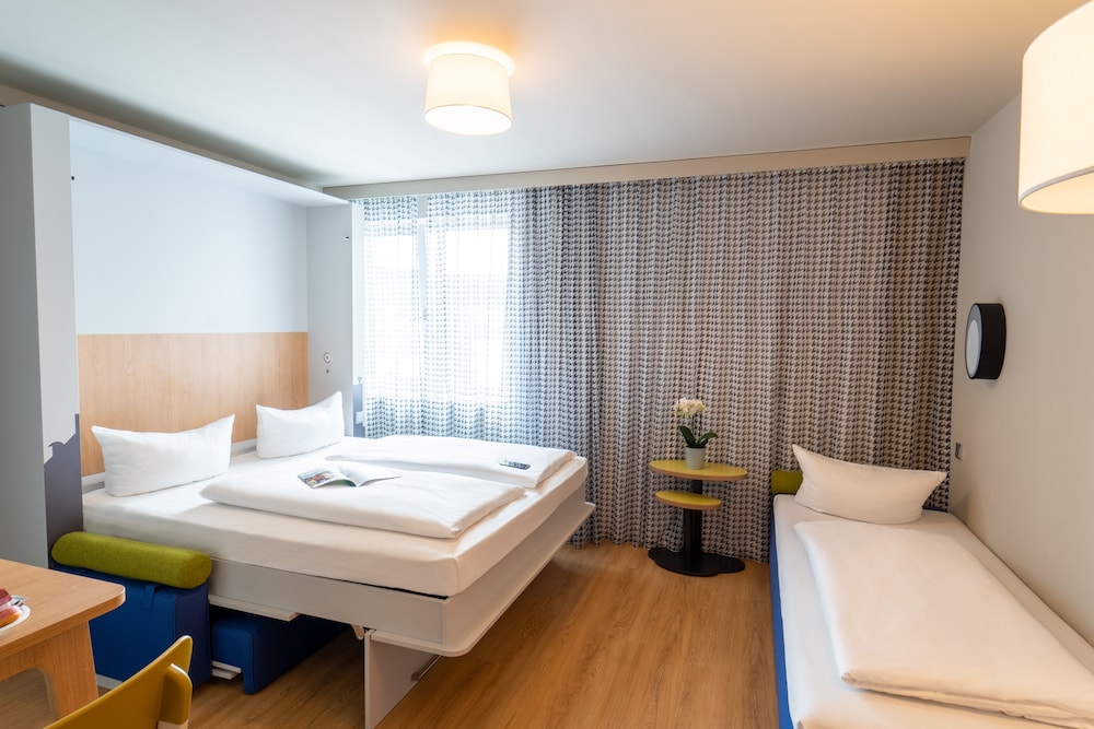 

Napoli - Foresta Nera, Germania - Aparthotel Adagio Access Freiburg
