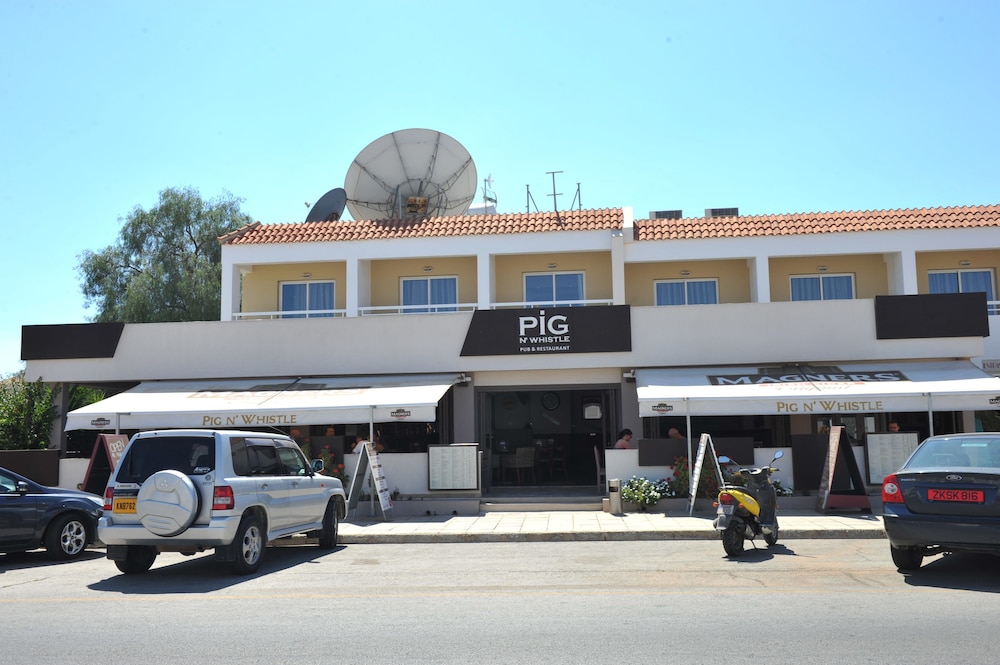 

Roma - Ayia Napa - Captain Karas Holidays Apartments