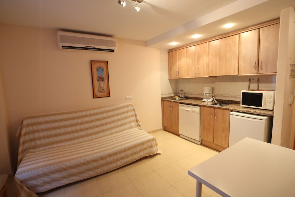 

Bologna - Costa Brava, Spagna - Royal Inn Aparthotel