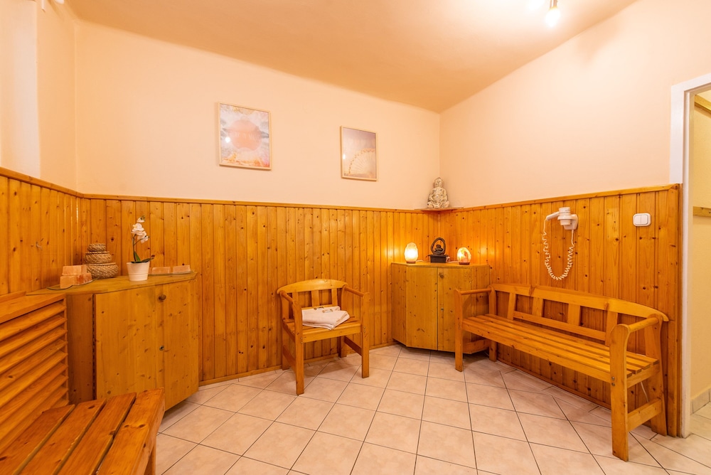 

Pescara - Budapest - Korona Hotel Panzio