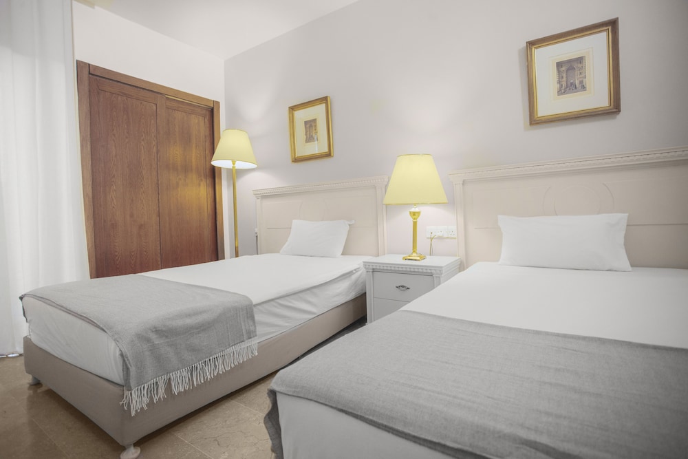 

Milano - Ma'in - Grand Hotel Madaba