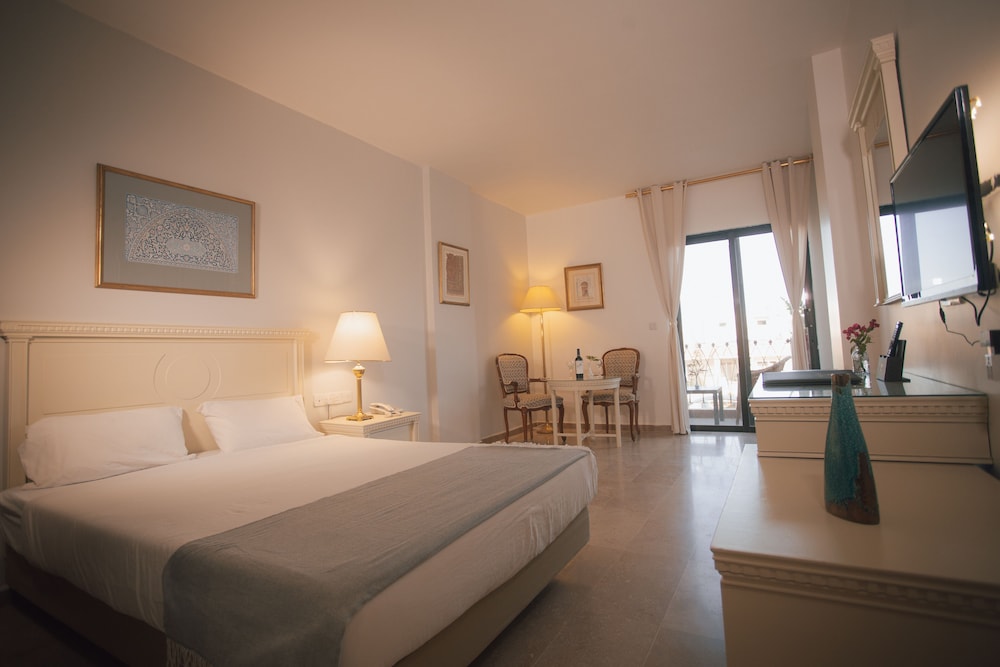 

Milano - Ma'in - Grand Hotel Madaba