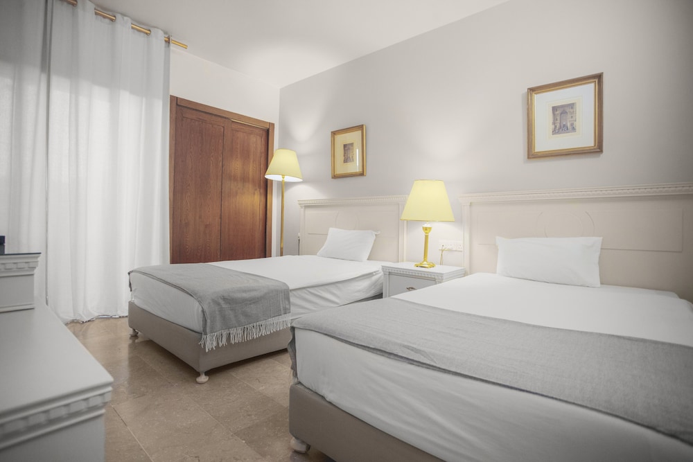 

Milano - Ma'in - Grand Hotel Madaba