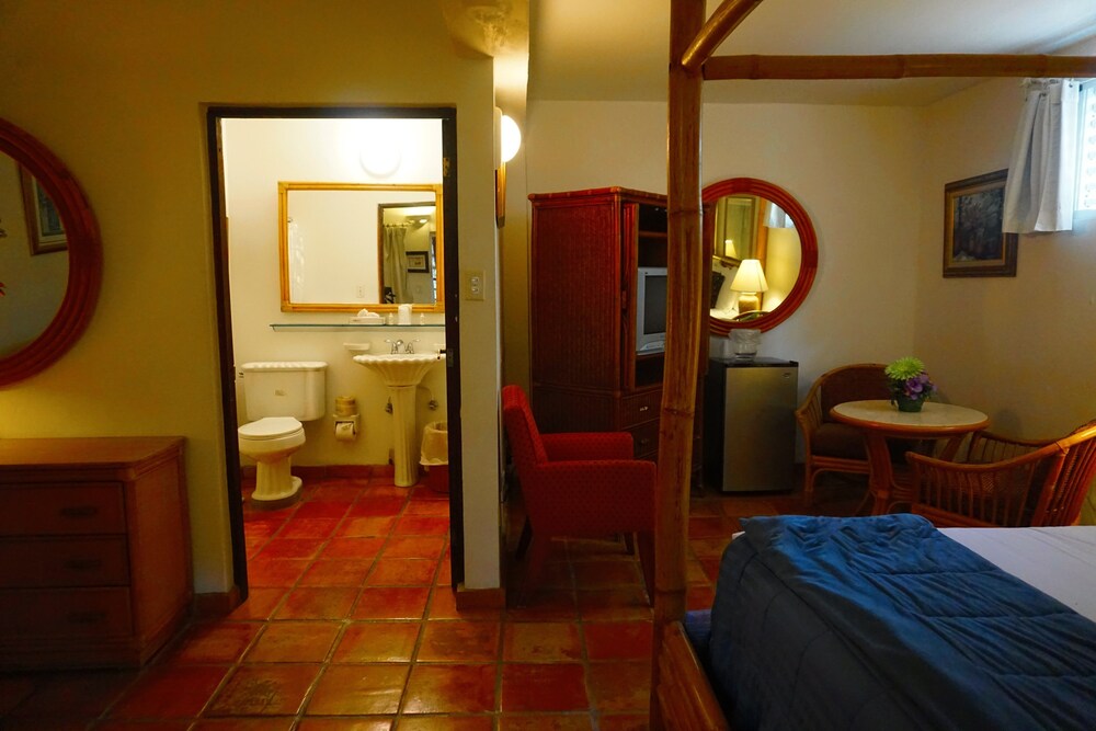 

Roma - San Juan - At Wind Chimes Boutique Hotel