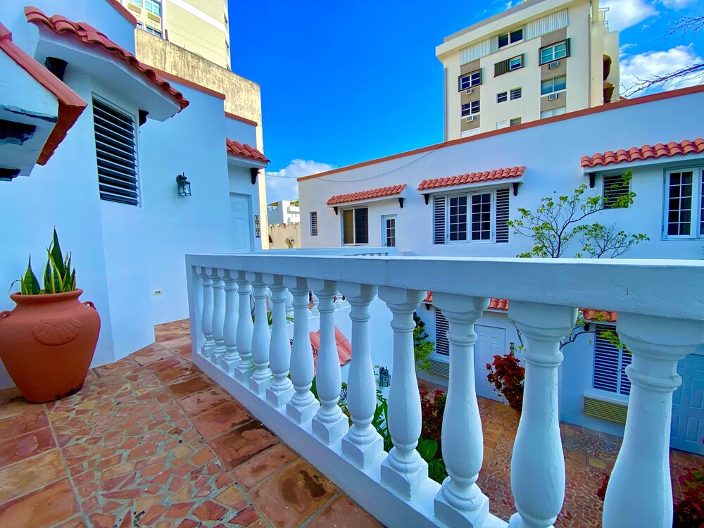 

Napoli - San Juan - At Wind Chimes Boutique Hotel