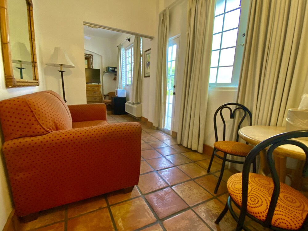 

Roma - San Juan - At Wind Chimes Boutique Hotel