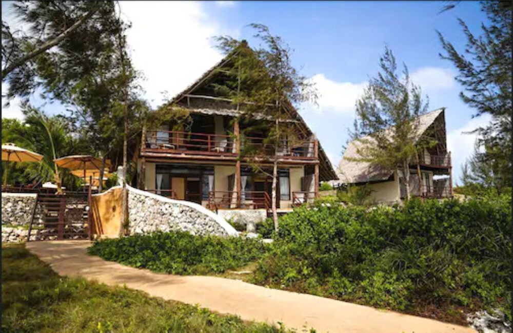 

Firenze - Matemwe - Sunshine Marine Lodge
