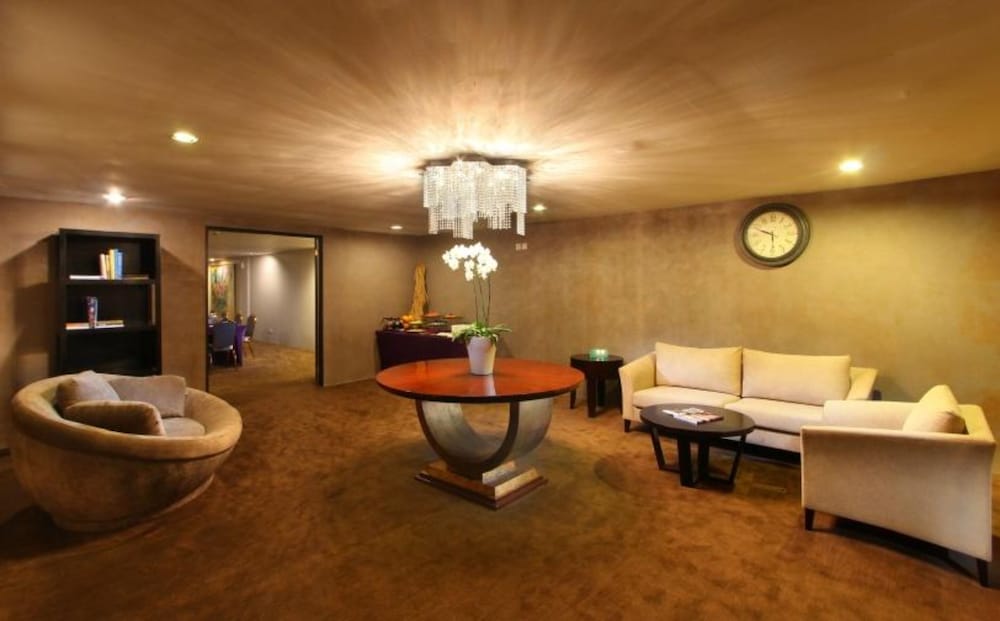 

Milano - Ungasan - Amaroossa Suite Bali
