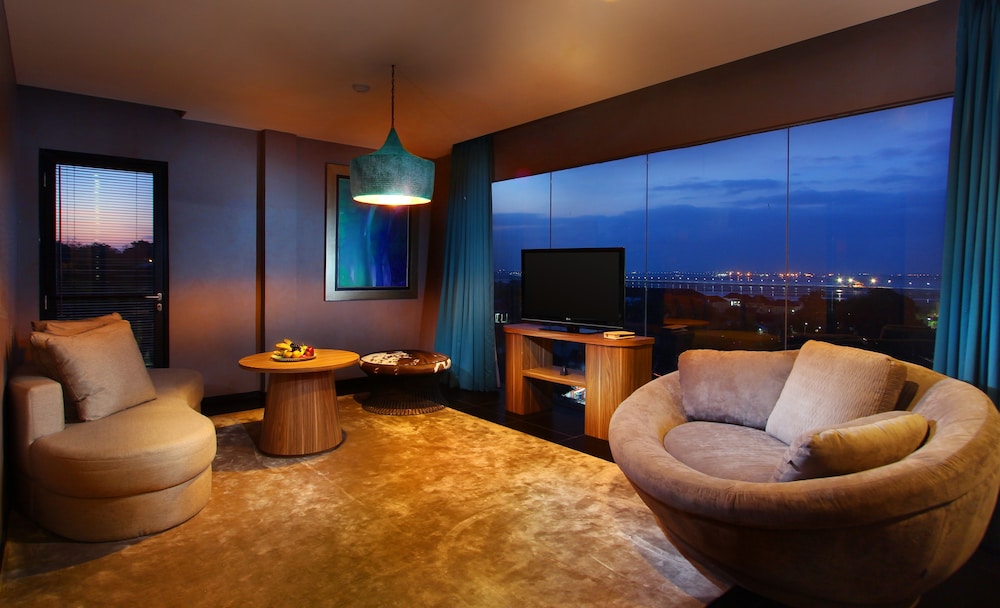 

Milano - Ungasan - Amaroossa Suite Bali