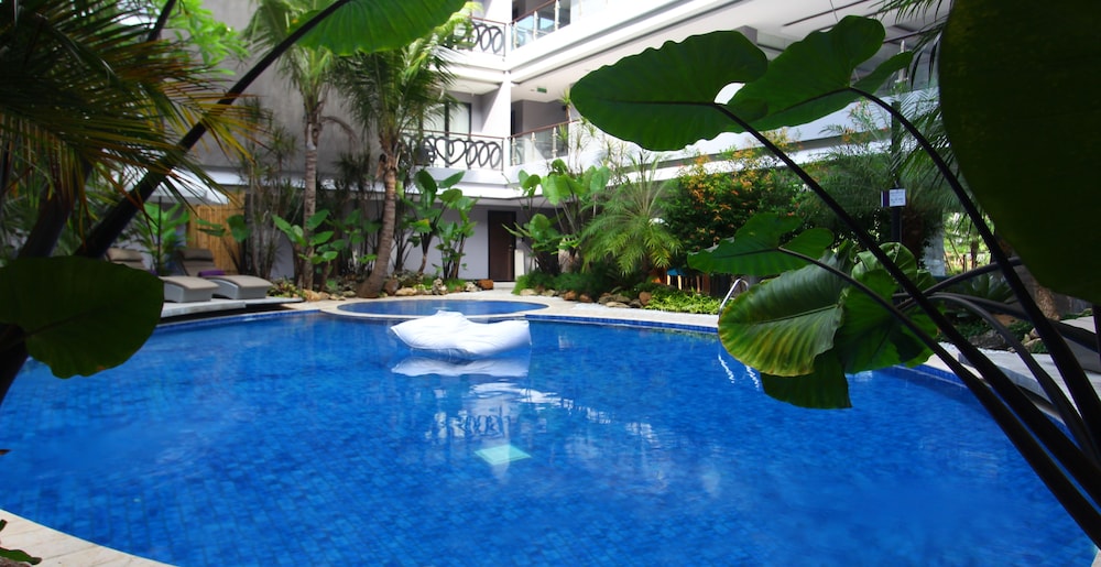 

Firenze - Nusa Dua - Bali - Amaroossa Suite Bali