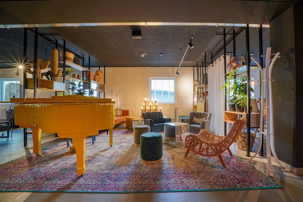 

Roma - Augsburg - NinetyNine Hotel Augsburg, Trademark Collection by Wyndham