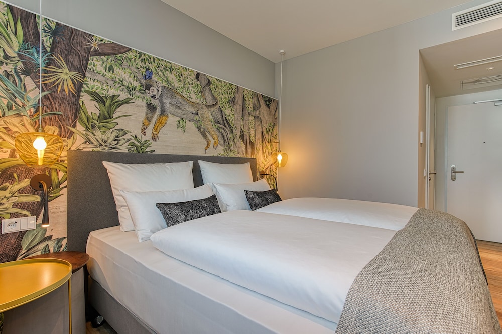 

Napoli - Friedberg - NinetyNine Hotel Augsburg, Trademark Collection by Wyndham