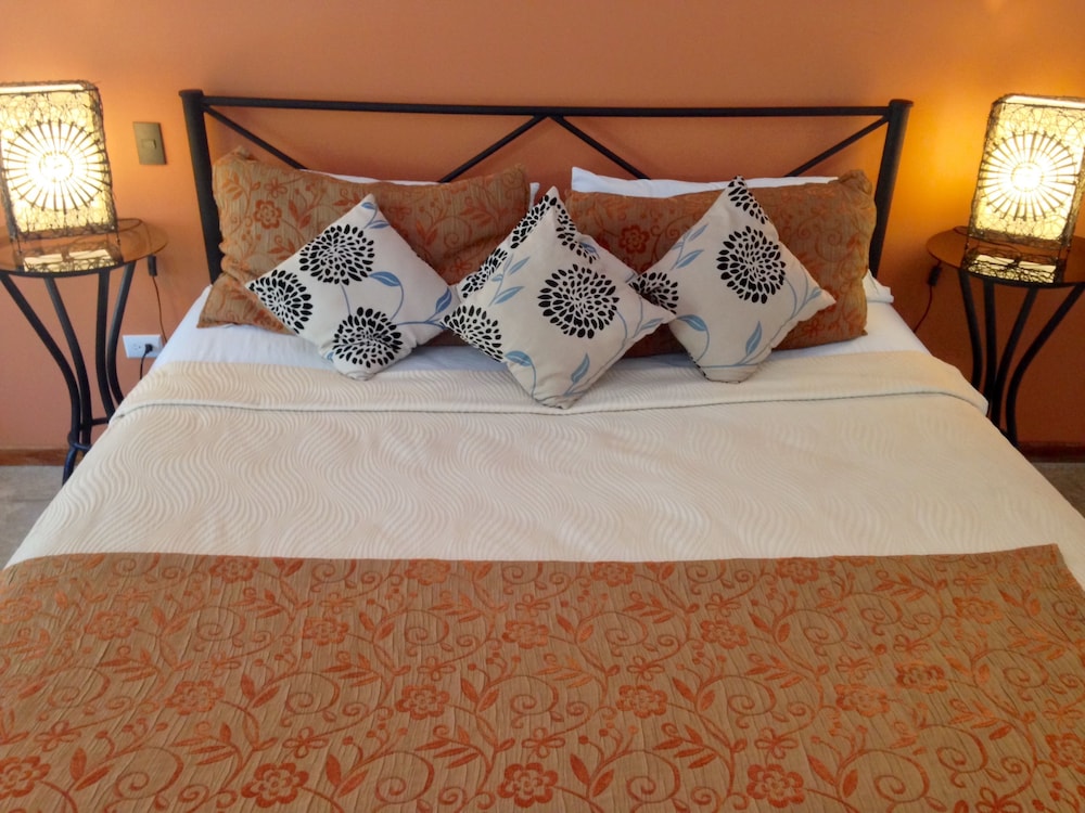 

Bologna - Playa Flamingo - Conchal Hotel