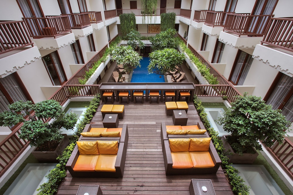 

Napoli - Seminyak - Bali - Sense Sunset Hotel Seminyak