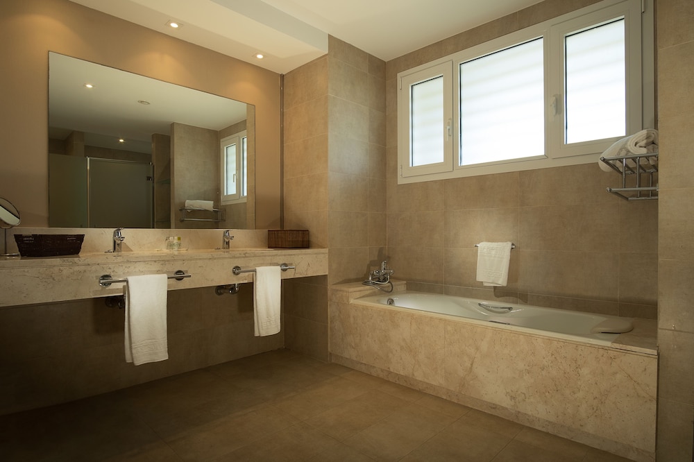 

Venezia - Cadice - Suites Puerto Sherry