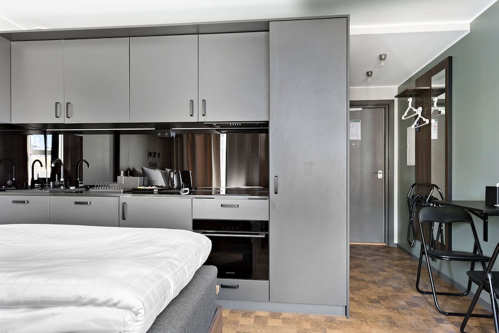 

Roma - Solna - Sure Hotel Studio by Best Western Bromma