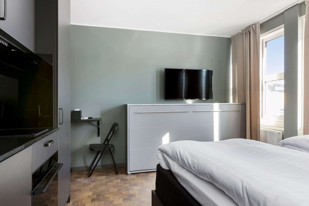 

Roma - Solna - Sure Hotel Studio by Best Western Bromma