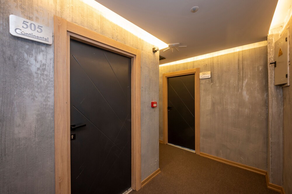 

Bologna - Istanbul, New Airport - Continental Airport Hotel