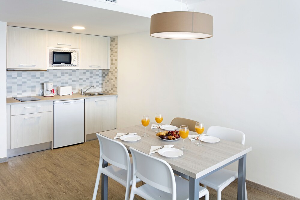 

Cagliari - Santa Ponsa - Hotel HSM Sándalo Beach