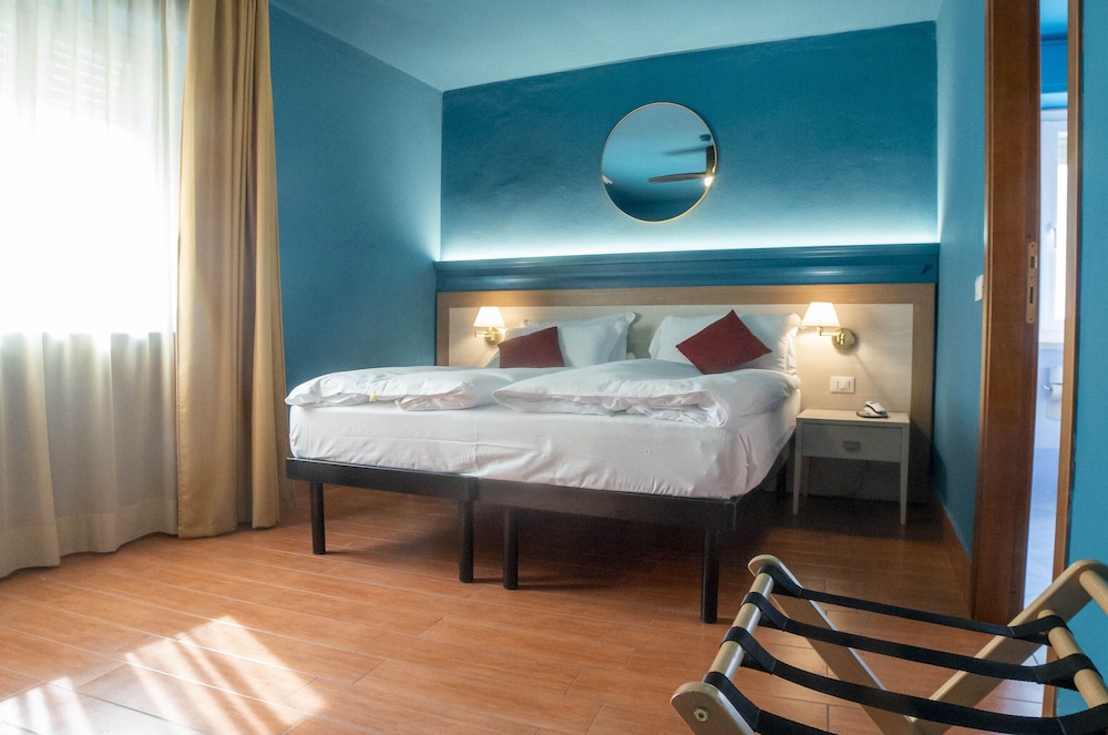 

Napoli - Gargnano - Hotel Bellavista