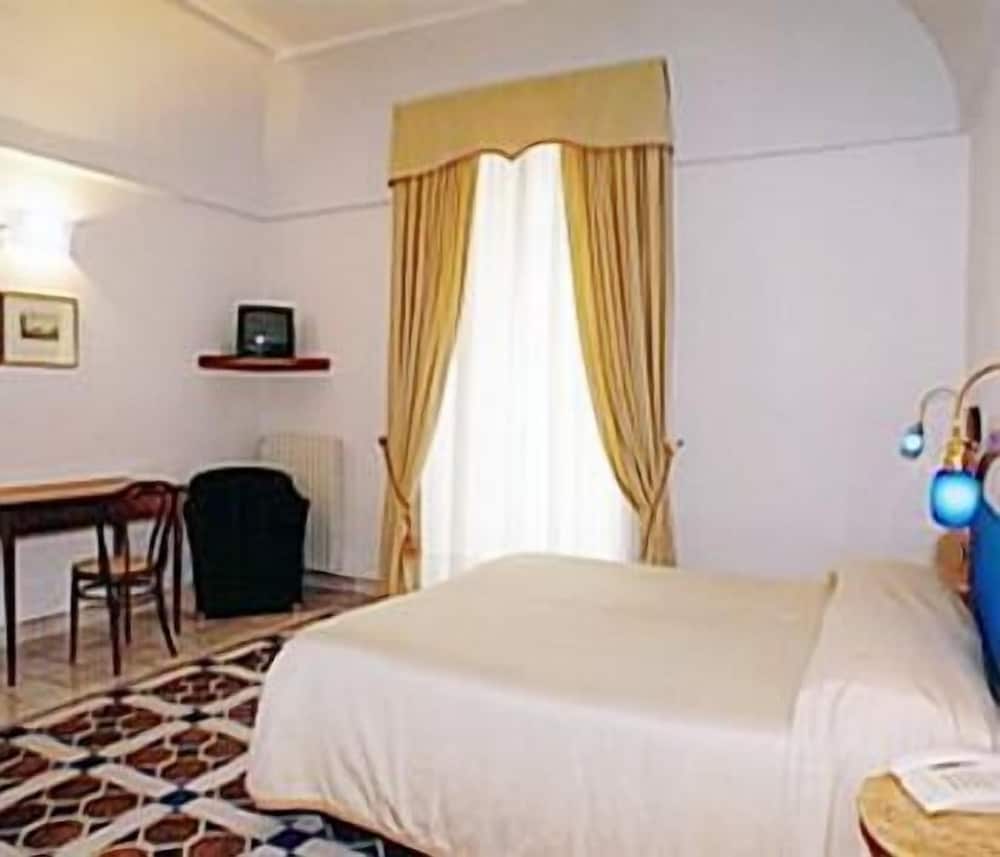 

Torino - Scala - Hotel Lidomare