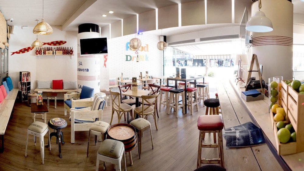 

Bari - Lloret de Mar - Hotel Xaine Park