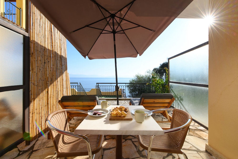 

Verona - Pelekas - Batelo Boutique Hotel - Adults Only