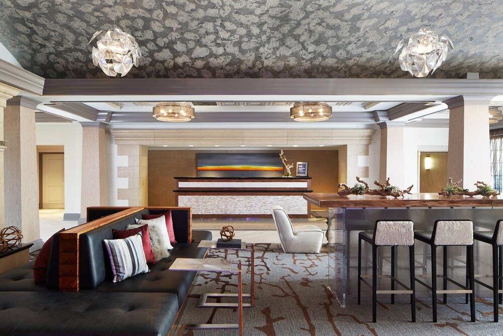 

Bologna - Greece - Rochester Airport Marriott
